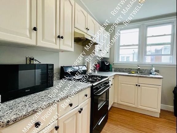 5th image of 4618 Mansion St #4618