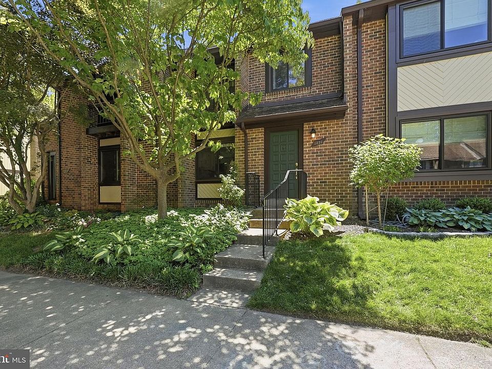 1st image of 5826 Jacksons Oak Ct