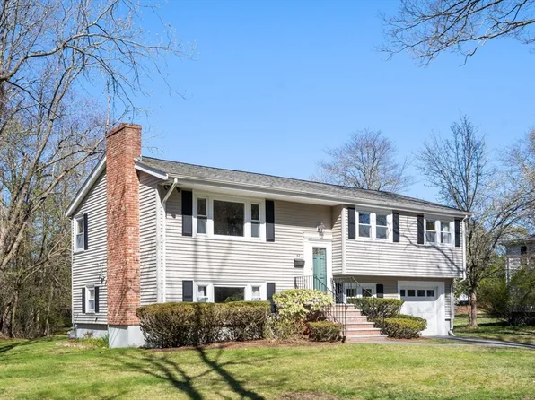 42 Martin Bates St, Dedham, MA 02026