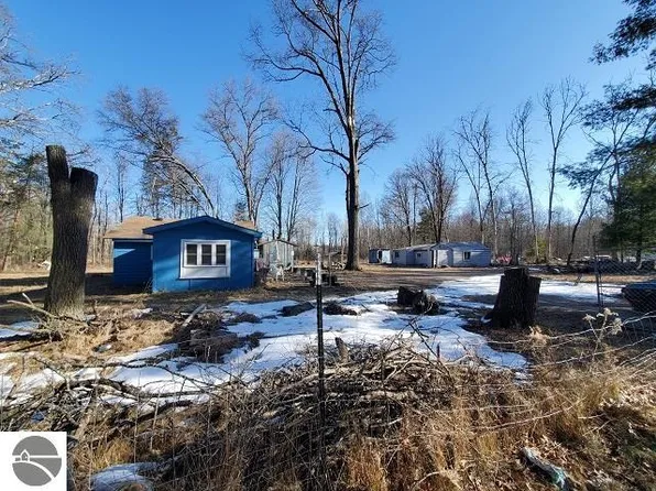 1949 Oak Rdg, Prescott, MI 48756