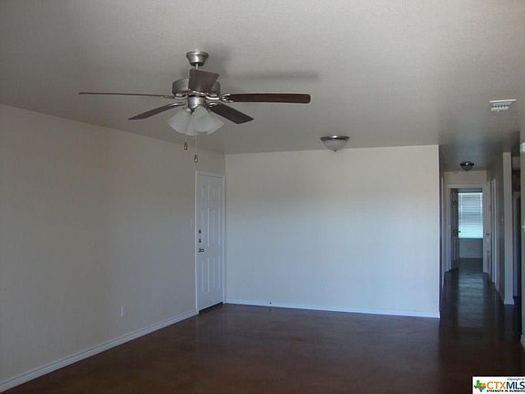 2nd image of 2906 Starlight Dr Unit B