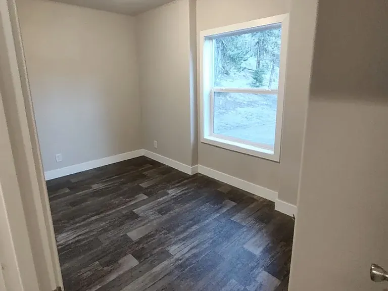 175 Pine Cone Ln — Photo 8