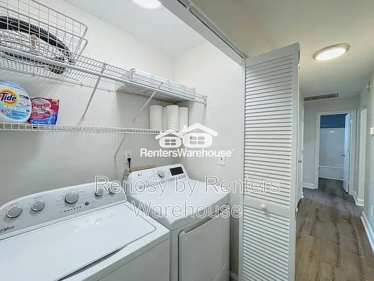 2549 Hunters Run Trl — Photo 22