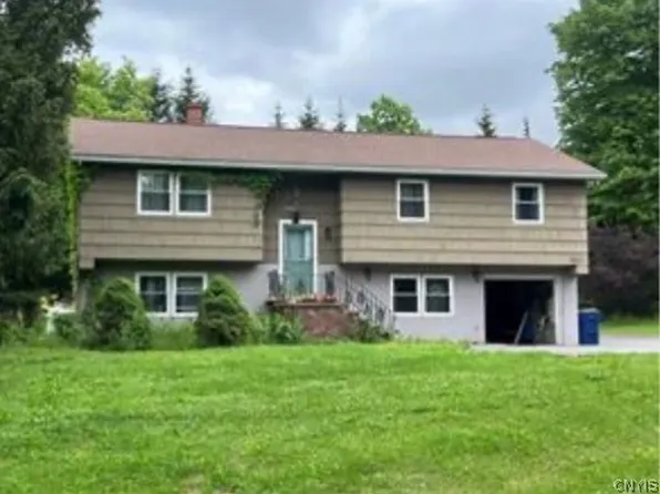 4067 Taylor Rd, Jamesville, NY 13078