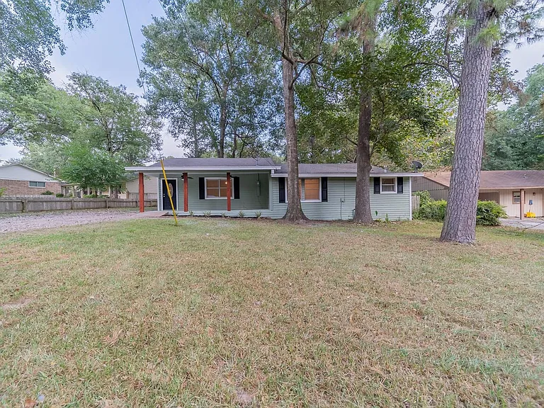 5739 Skylane Dr — Photo 36