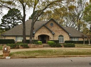 3909 Silverwood Dr, Tyler, TX 75701
