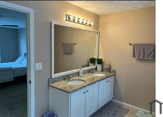1349 Sydney Pond Cir — Photo 12