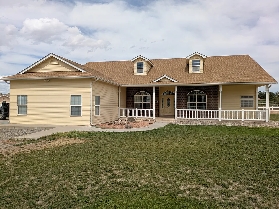 250 Apple Ridge Dr