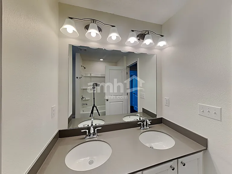 22435 Bellini Cir — Photo 22