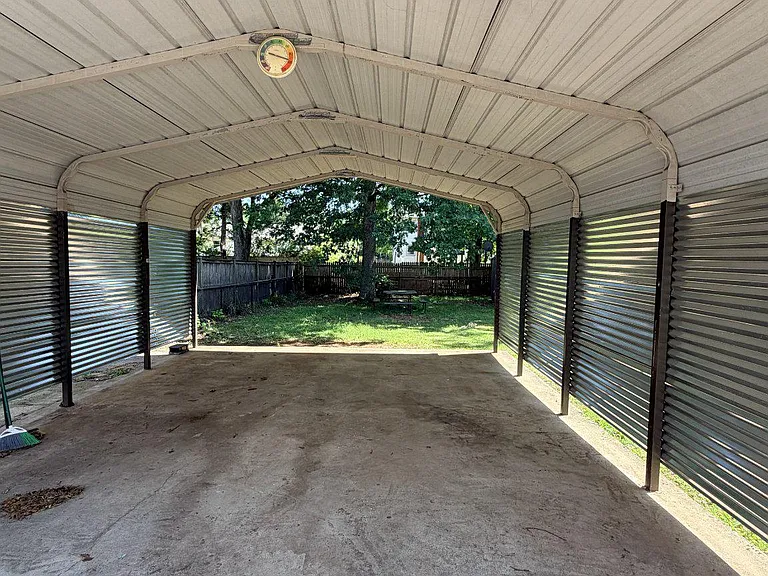 10003 Lomond Dr — Photo 27