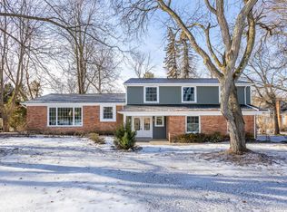 5536 Farmers Ct, Bloomfield Hills, MI