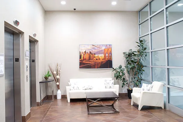 Sold by Momentum Real Estate LLC | media 37
