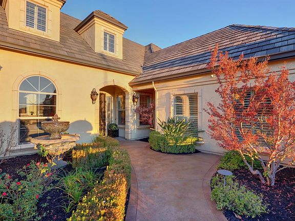 2nd image of 660 Glen Mady Way