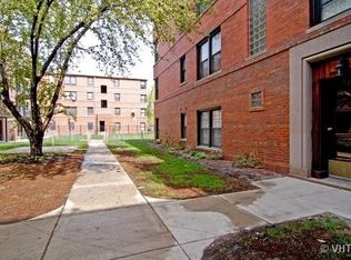 5228 N Campbell Ave, Chicago, IL 60625
