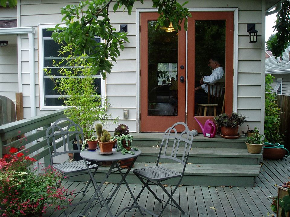 2nd image of 6751 7th Ave NW