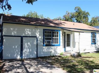 1510 Mimosa Ave, Victoria, TX 77901