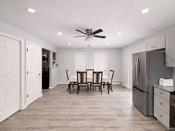 3rd image of 19 Rutland Road