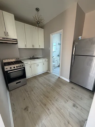 241 Duncan Ave Photo 1