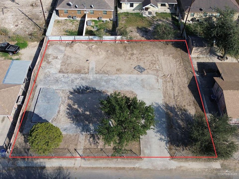 1st image of 214 Pete Solis Rd