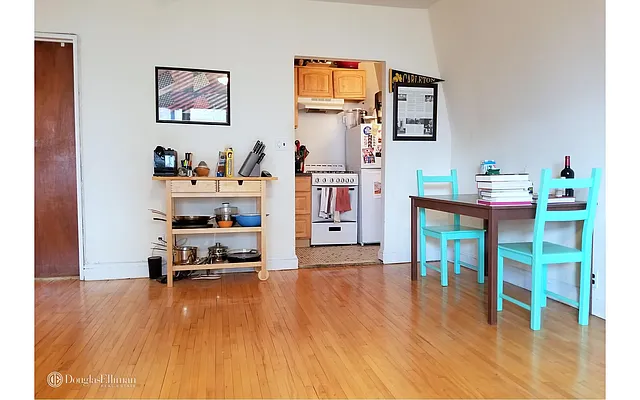 Rented by Douglas Elliman | media 14