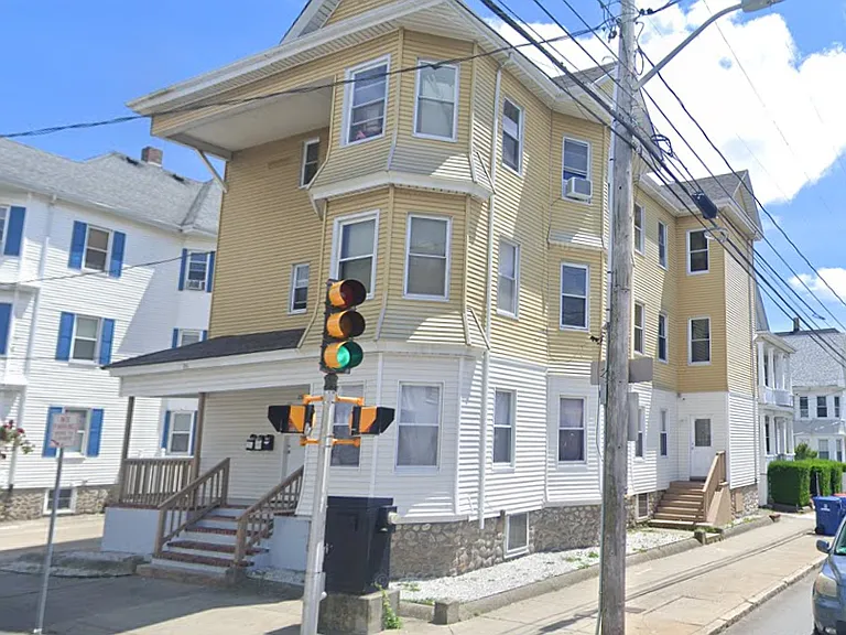 150-152 Deane St #1 — Photo 11