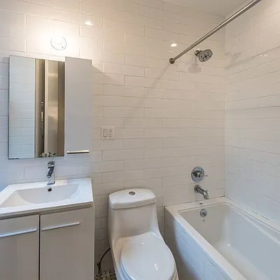 Rented by Nooklyn NYC LLC | media 54