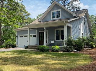 455 Crestview Rd, Southern Pines, NC 28387
