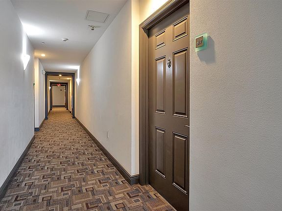 5th image of 2421 NE 65th Street #617