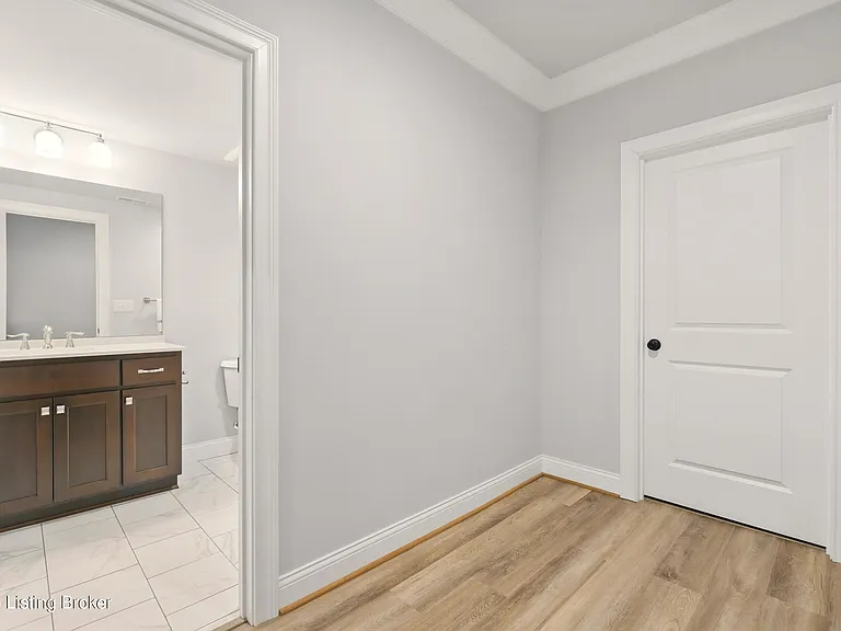 6218 Mistflower Cir — Photo 40