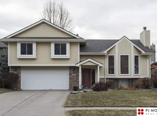 6432 N 105th Ave, Omaha, NE 68134