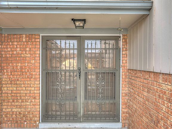 12404 Prospect NW 2524