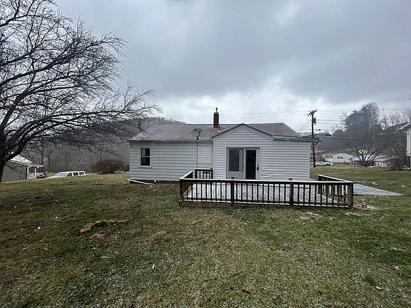 4th image of 319 Edgewood Rd