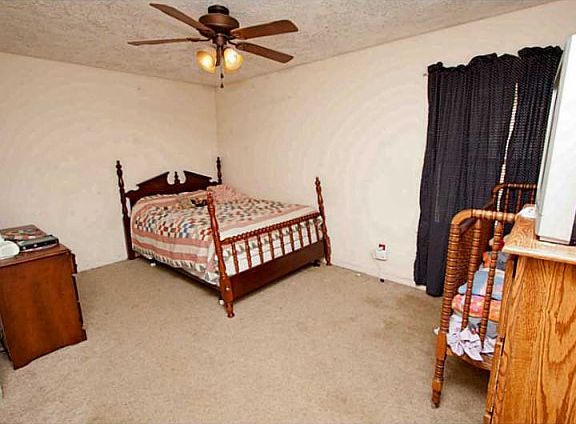 4th image of 175 Old Trail Dr