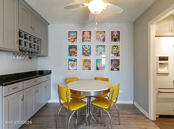 4th image of 924 S Lake Ct APT 106