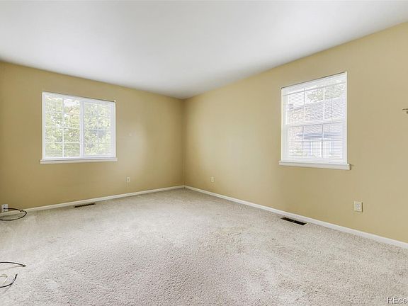 5th image of 2405 S Worchester Court #B
