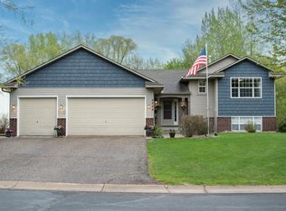 4268 Spruce Rd, Saint Bonifacius, MN 55375