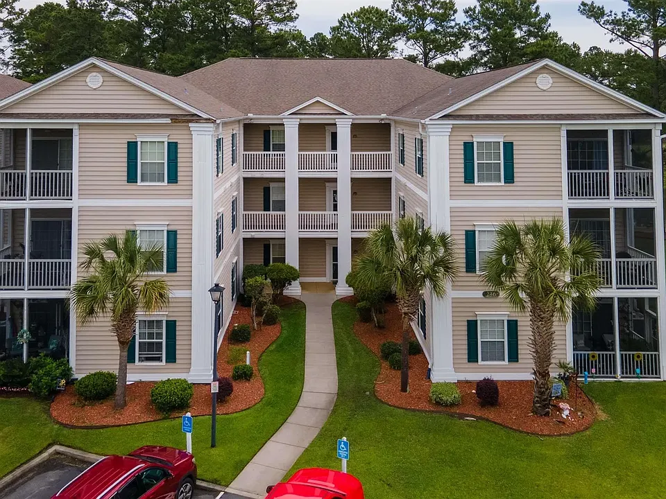 246 Sun Colony Blvd #202