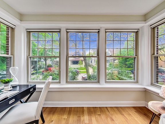 5th image of 1232 W Hood Ave #1