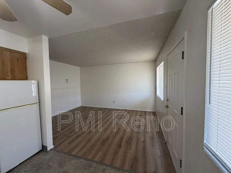 415 Greenbrae Dr #G — Photo 3