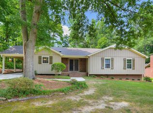 307 Melanie Ln, Cary, NC 27511