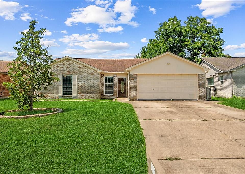 1st image of 13239 Lake Breeze Lane
