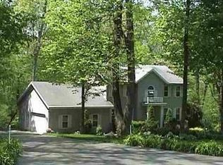 323 Maple Heights Rd, Marshall, WI 53559