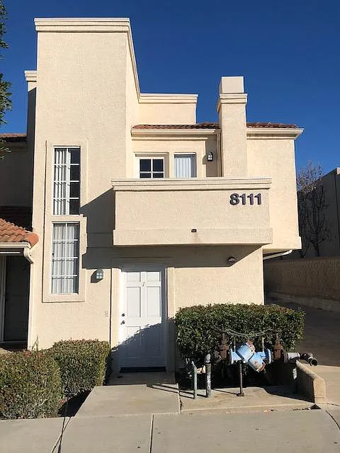 Building Photo - 8111 Newman Ave #4