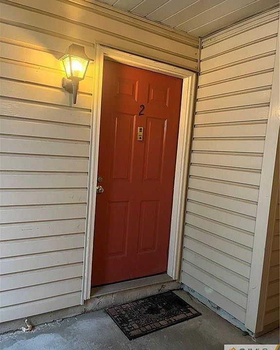 2nd image of 2 Rickard Ct #435