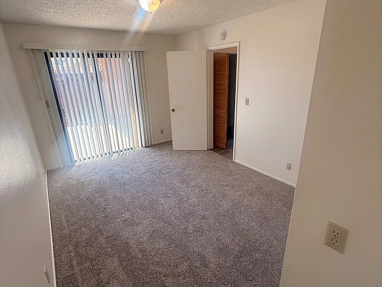 601 E Pine Ave #A — Photo 11