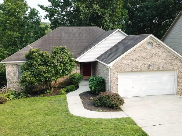 1014 Forest Lake Dr, Lexington, KY 40515