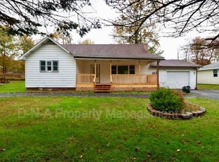 118 Smith Dr, Tobyhanna, PA