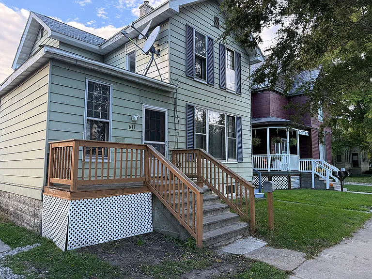 611 N Sheridan St #1 — Photo 4