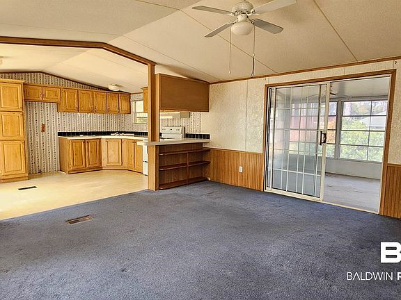 2nd image of 18659 Bull Springs Rd