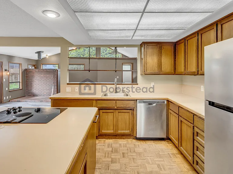21805 SE 4th St — Photo 27